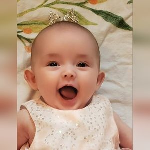 Infant tiara headband